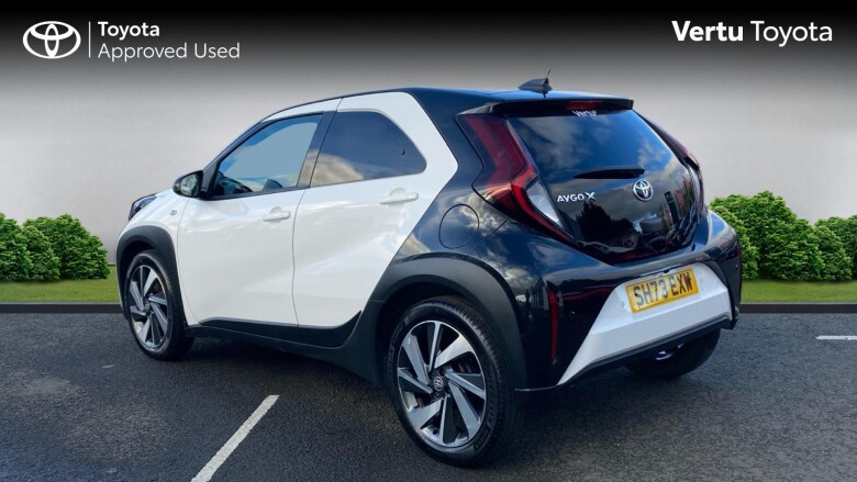 Toyota Aygo X 1.0 VVT-i Edge 5dr Petrol Hatchback